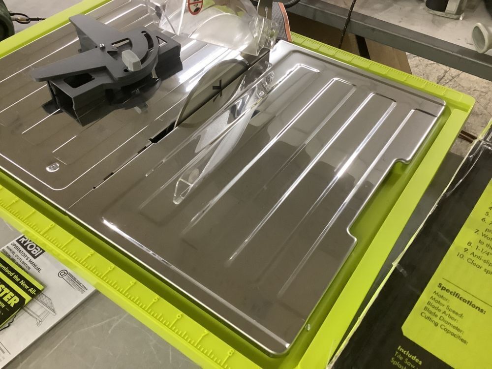 RYOBI 4.8 -Amps 7 in. Blade Corded Tabletop Wet Tile Saw - Image 4 - Lot 92JF