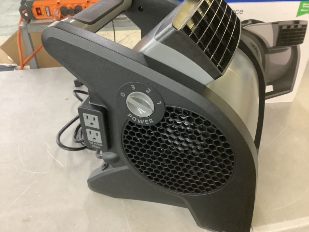 Lasko Pivoting 11.2 in. 3 Speed High Velocity Blower Fan, 375 CFM, 2 120V Outlets, Circuit Breaker - Image 3 - Lot 140JF