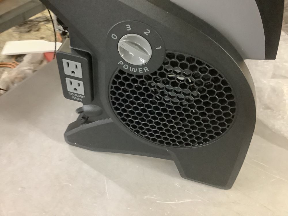 Lasko Pivoting 11.2 in. 3 Speed High Velocity Blower Fan, 375 CFM, 2 120V Outlets, Circuit Breaker - Image 3 - Lot 141JF