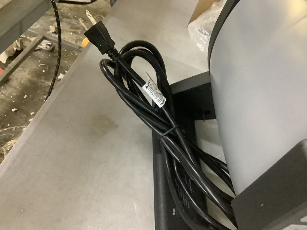 Lasko Pivoting 11.2 in. 3 Speed High Velocity Blower Fan, 375 CFM, 2 120V Outlets, Circuit Breaker - Image 4 - Lot 141JF