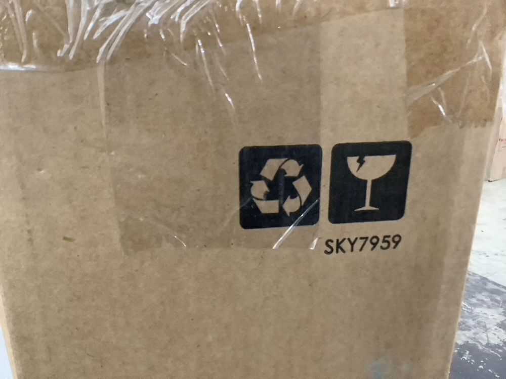 36" Pre-Lit Artificial Fir Christmas Wreath w/ LED Lights, Plug-In, PVC Tips - Image 6 - Lot 167