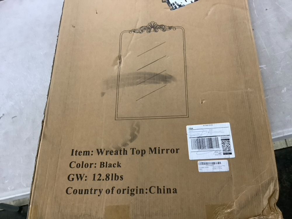 Wreath Top Decorative Mirror, 19" x 30.5" - Image 5 - Lot 273