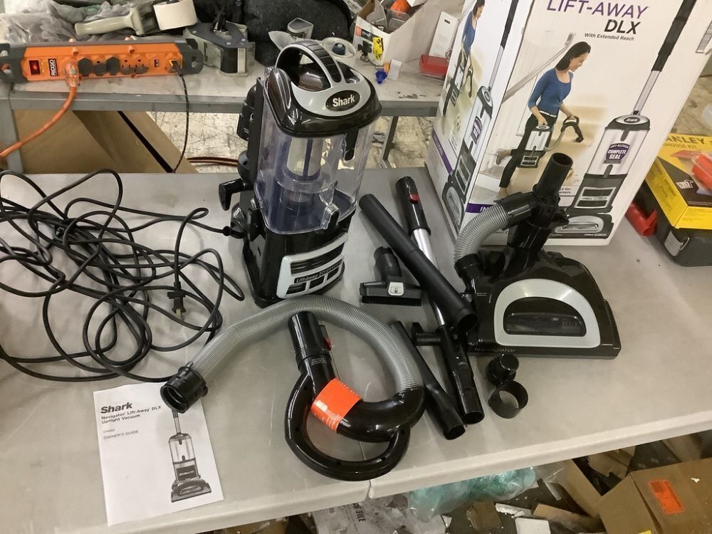 Shark Navigator Lift-Away DLX Bagless, Cordless, Upright Vacuum Cleaner with Detachable Canister and HEPA Filter for Pet Hair - Image 2 - Lot 334JF