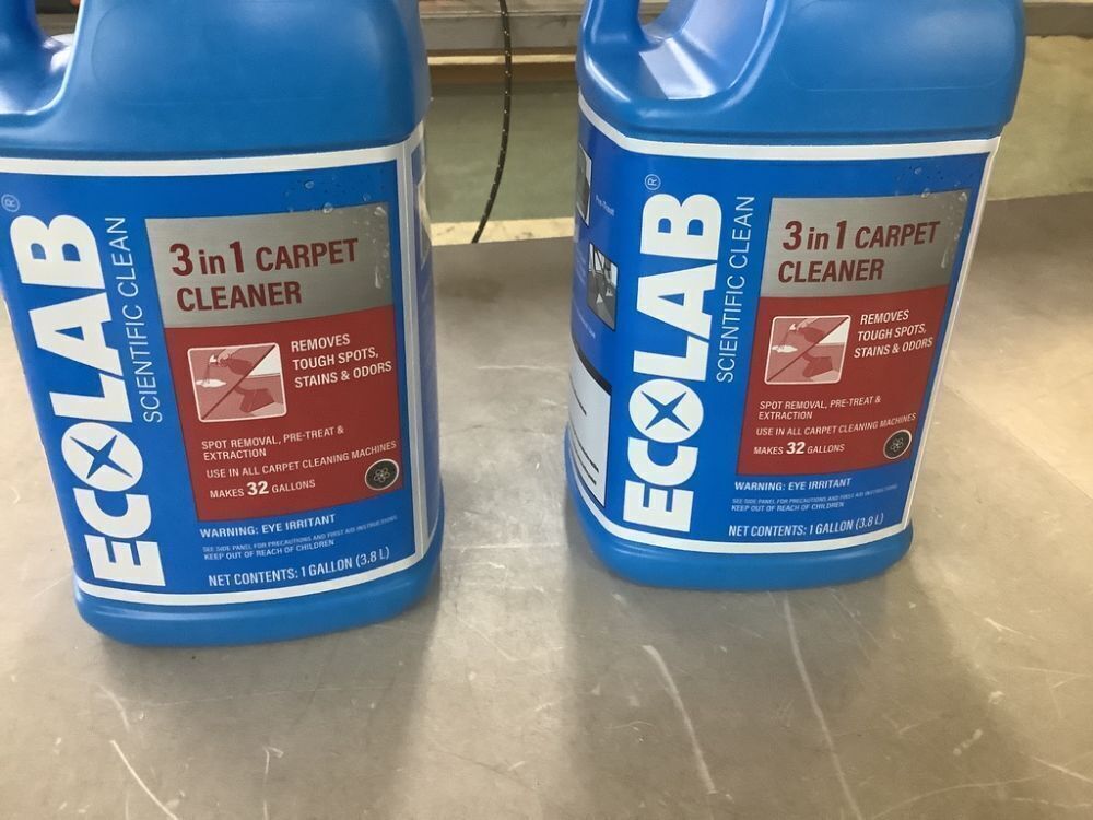 Lot of (2) ECOLAB 1 Gal. 3-in-1 Carpet Cleaner Concentrate - Image 2 - Lot 338JF