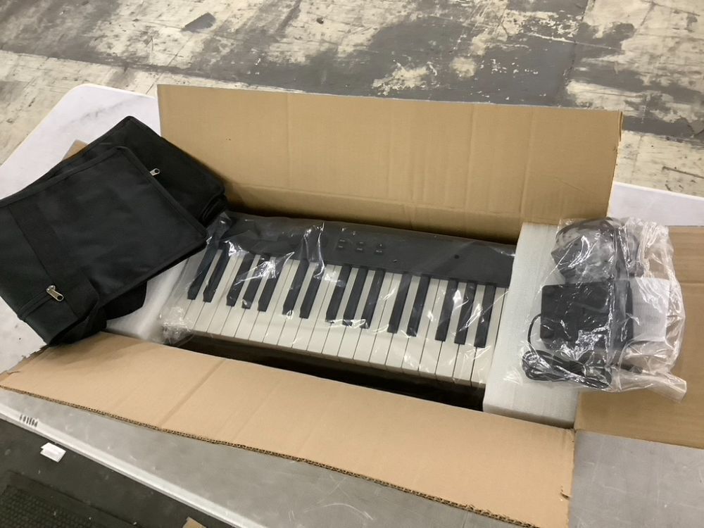 Portable Folding Piano Keyboard - Image 2 - Lot 352