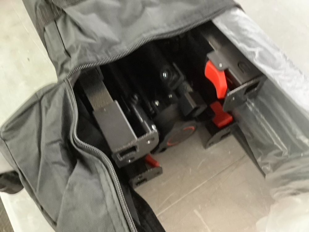 One-Person Setup Instant Pop Up Canopy w/ Case, 4 Weight Bags - 10x10ft - Image 6 - Lot 364