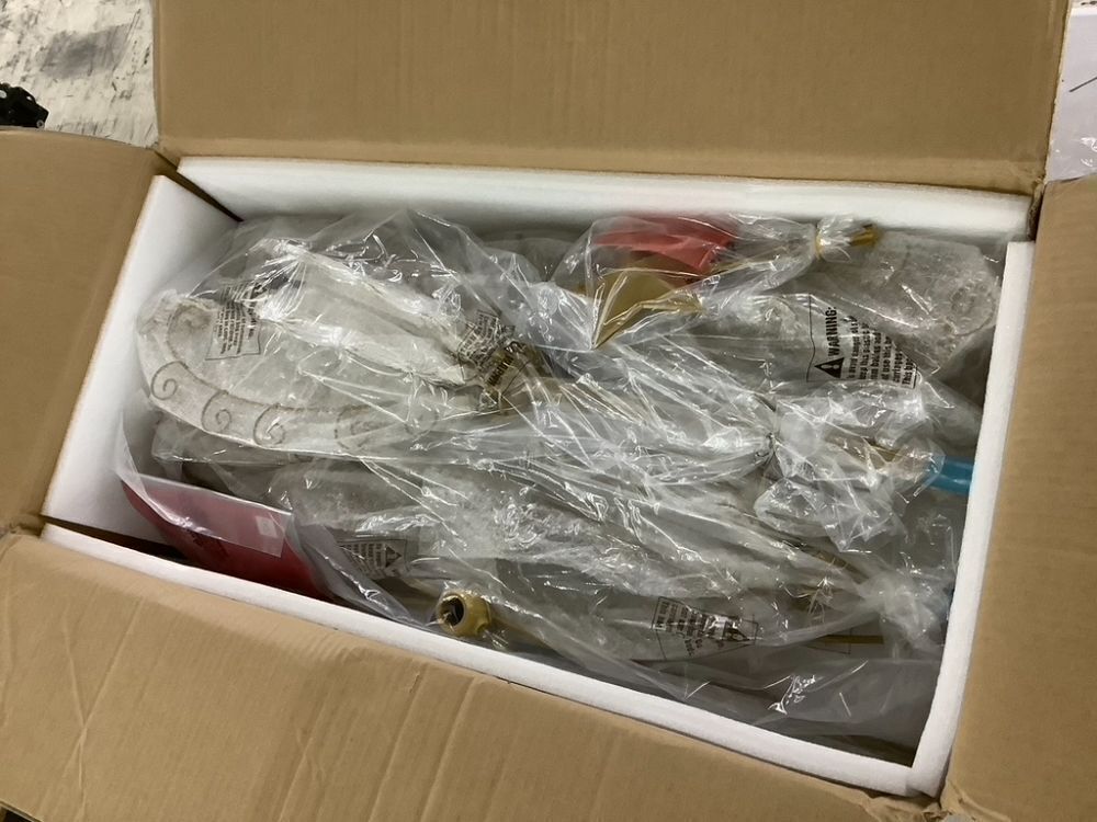 Wrought Iron Christmas Tree Ornament Display w/ Easy Assembly, Stand - 6ft - Image 3 - Lot 370