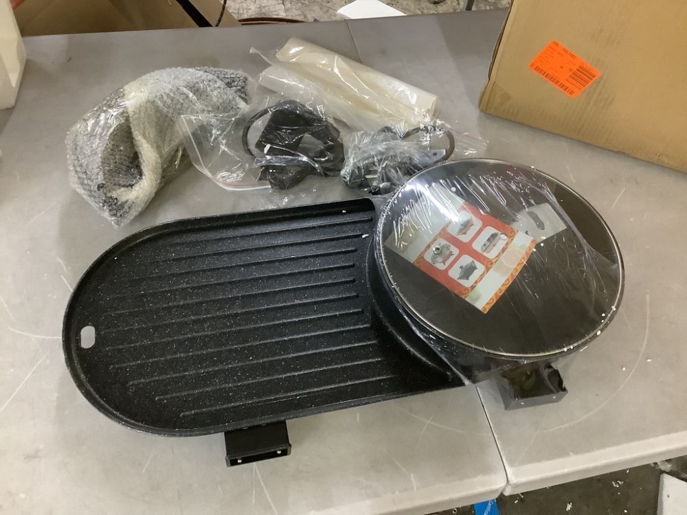 VEVOR Aluminum Alloy 2 in 1 Electric BBQ Grill and Hot Pot 72 sq. in. - Image 2 - Lot 432JF