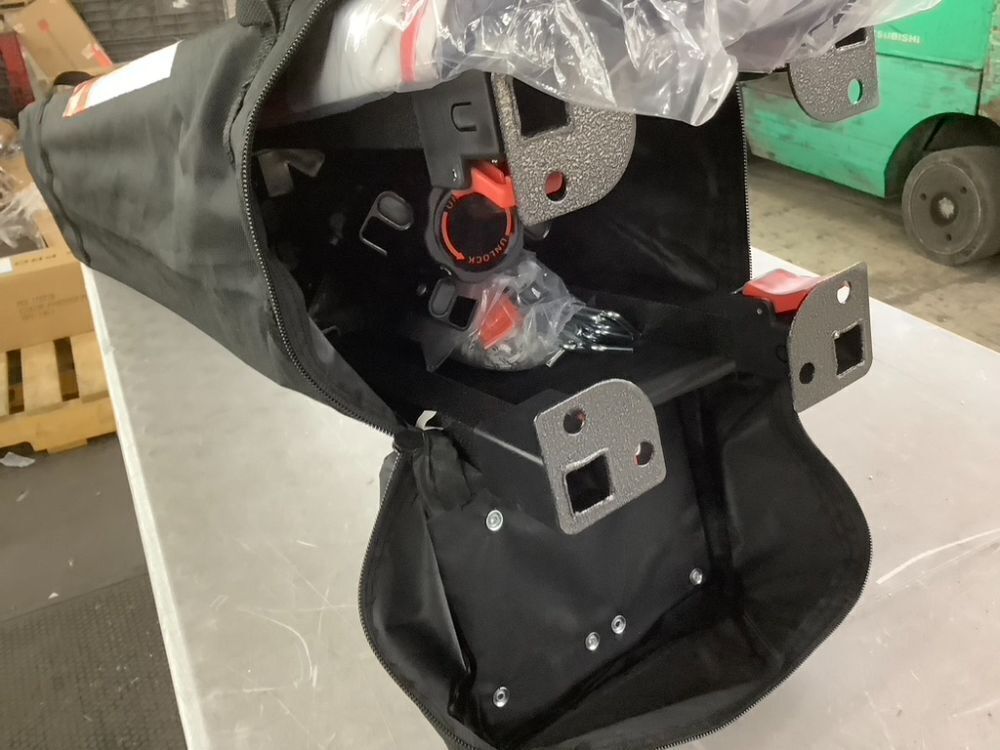 One-Person Setup Instant Pop Up Canopy w/ Case, 4 Weight Bags - 8x8ft - Image 3 - Lot 462