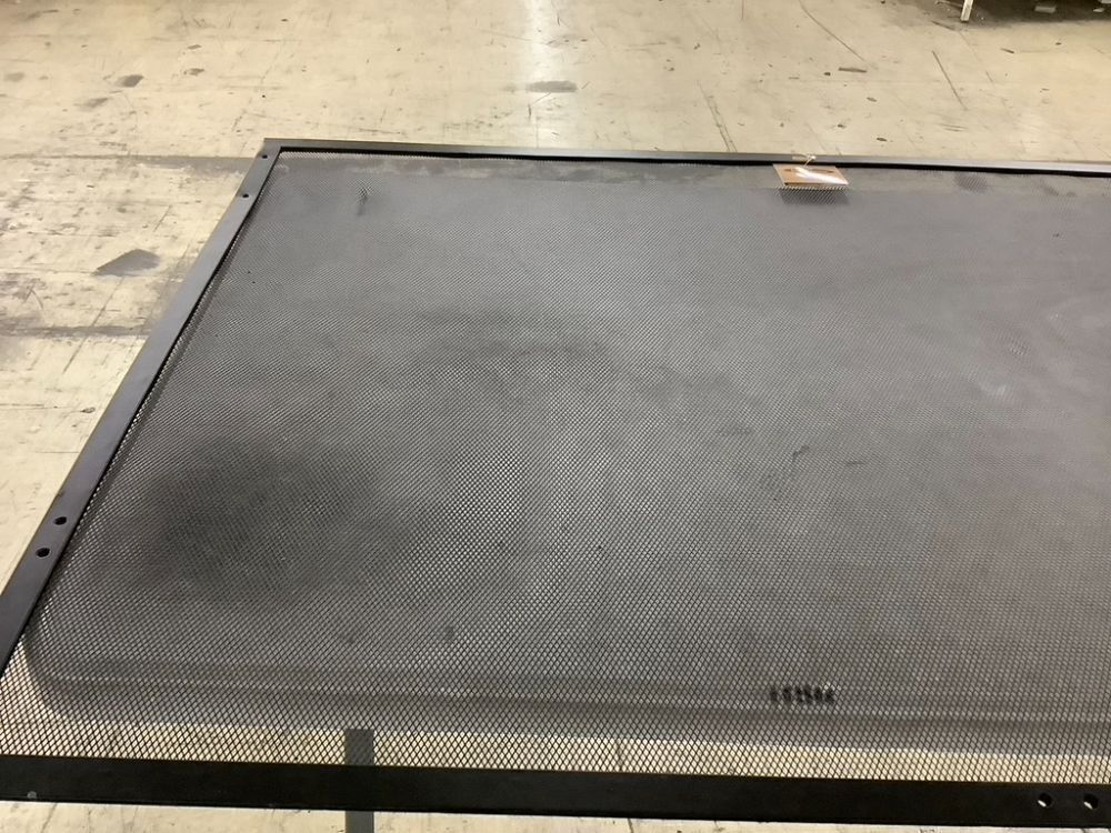 UniFlame Fireplace Screen, 50" x 35" - Small Dent - Image 3 - Lot 472