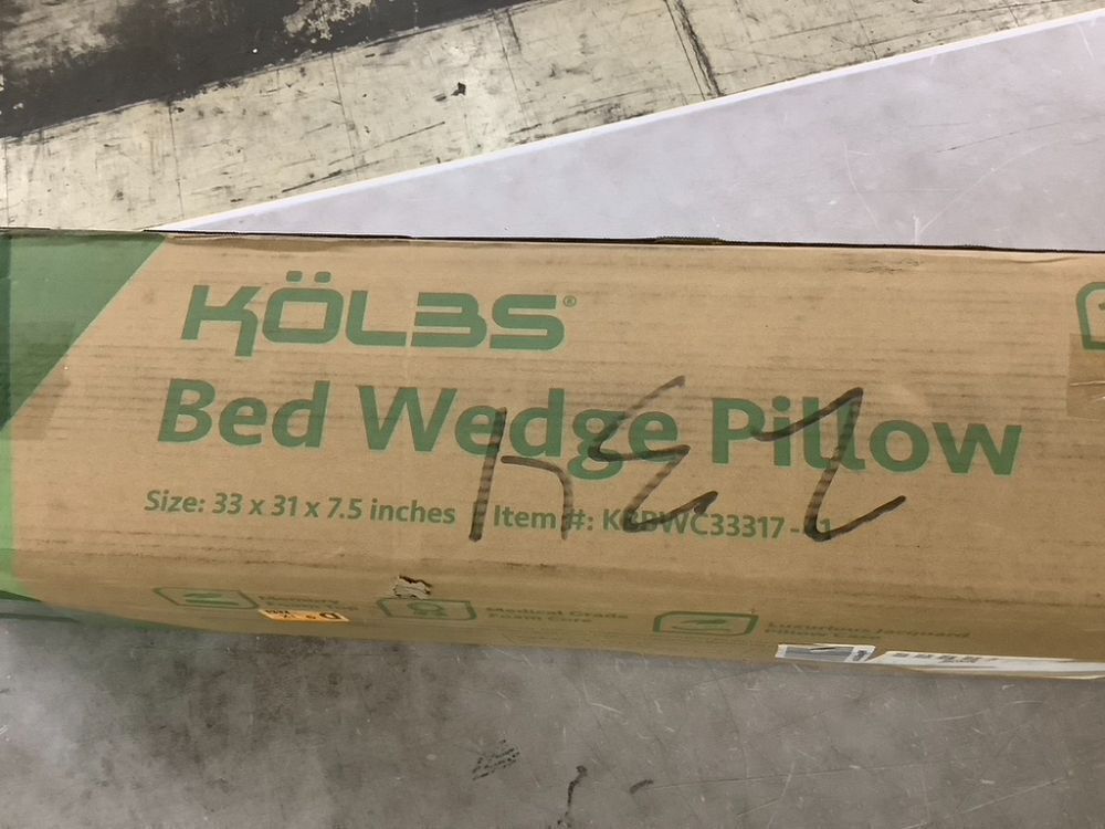 Kolbs Bed Wedge Pillow - Image 5 - Lot 474