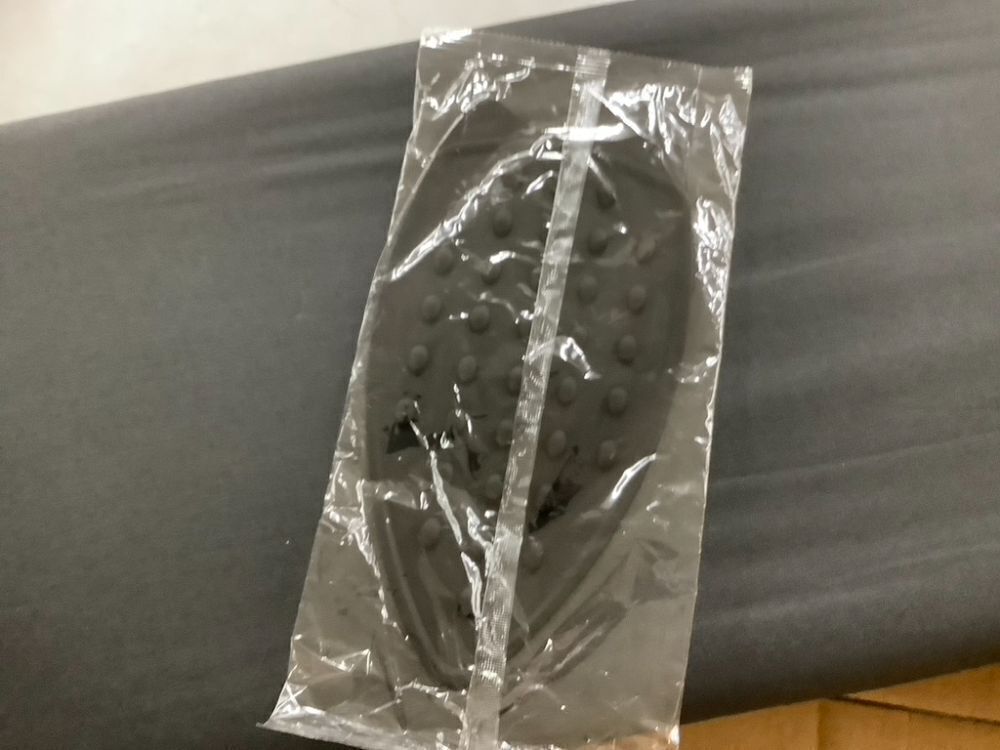 Foldable Adjustable Height Ironing Board - Image 6 - Lot 475