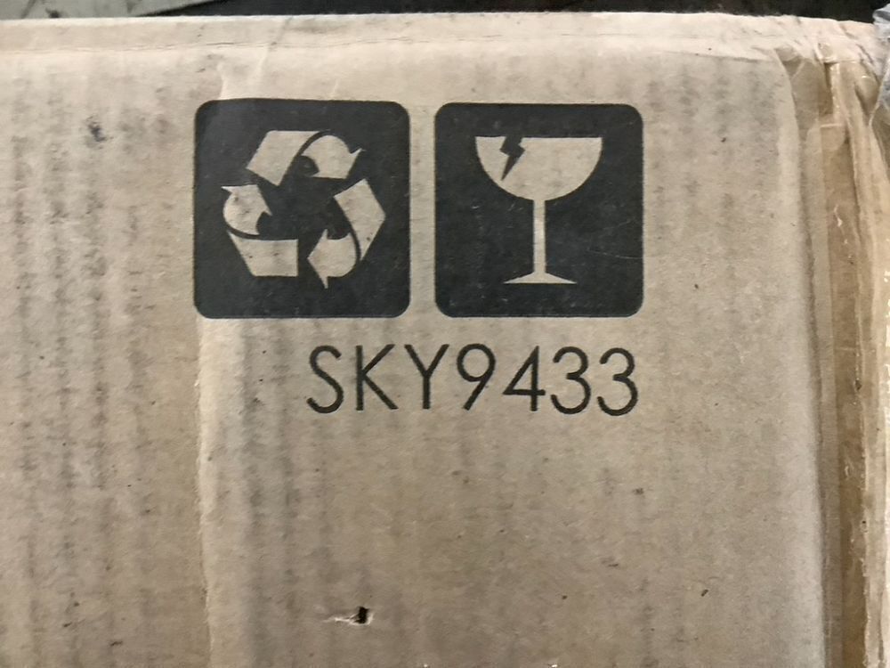 Outdoor Cantilever Base w/ Wheels, Locks, Fillable 330lb Capacity - Image 9 - Lot 477