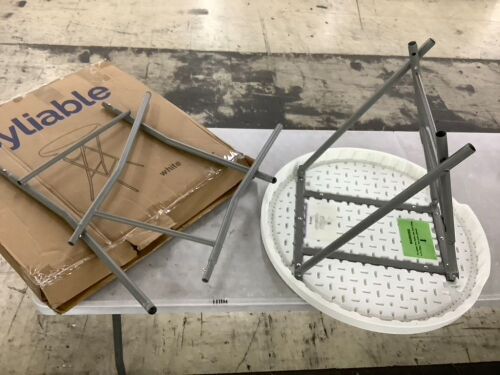 28in White High Top Folding Table - Lot 551