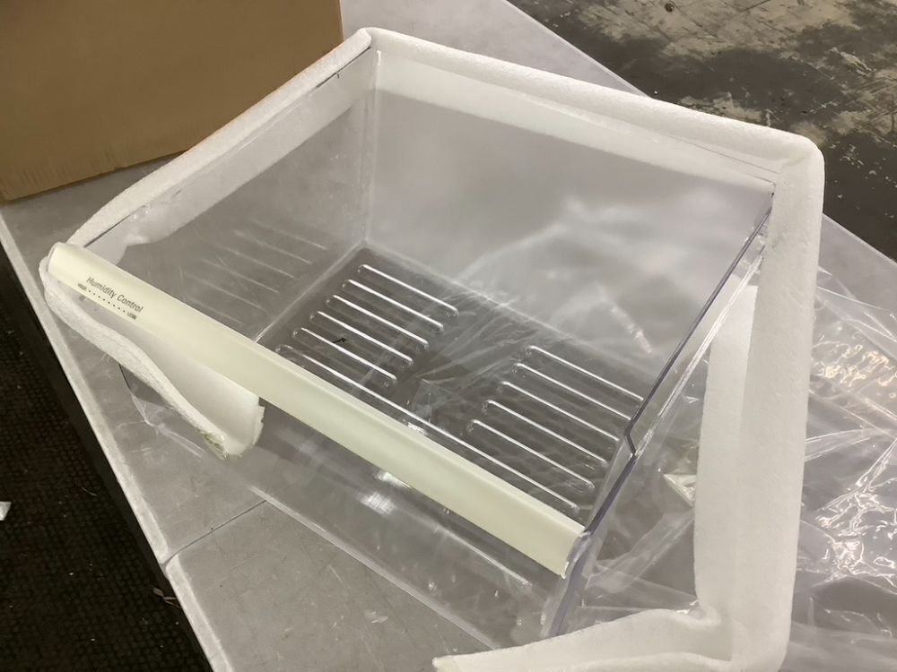 Refrigerator Drawer - Image 2 - Lot 573