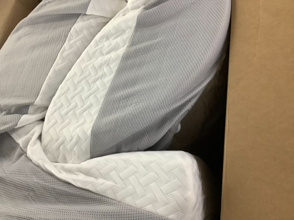 Twin Memory Foam Mattress - Image 2 - Lot 574