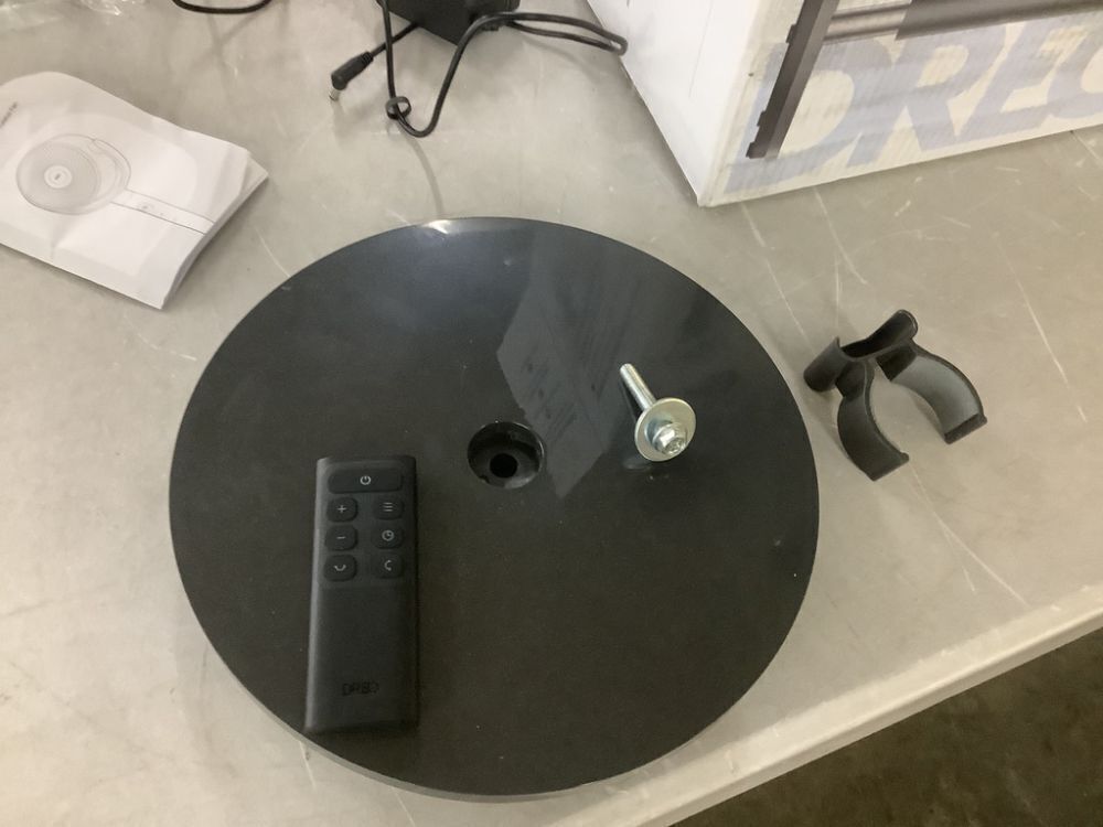 DREO 7 in. Adjustable Pedestal Floor Fan w/Remote, 8-Speeds, 25 dB, 8 Hr Timer, 35-40 in. Adj. Ht, 120° 3D Oscillation, Black - Image 3 - Lot 649JF