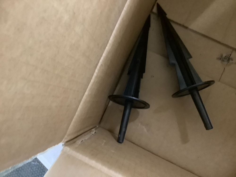 Artificial Topiary Balls with Ground Spike, Set of 2 - Image 5 - Lot 679