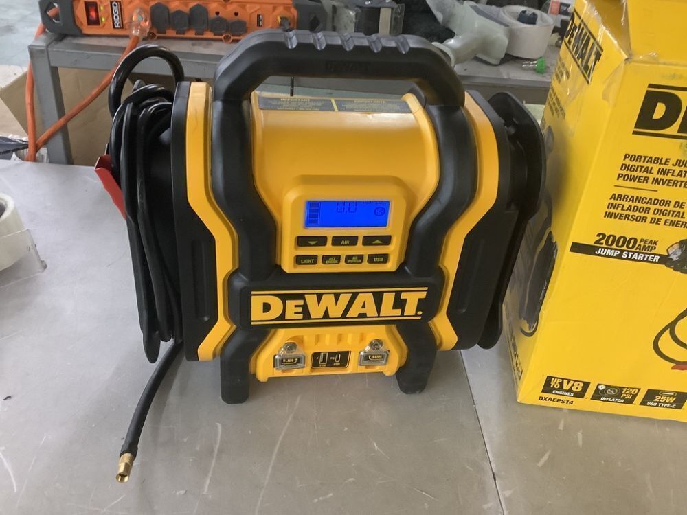 DEWALT Portable Power 2000 Peak Amp Jump Starter w/Digital Compressor - No Charging Cord - Image 2 - Lot 738JF