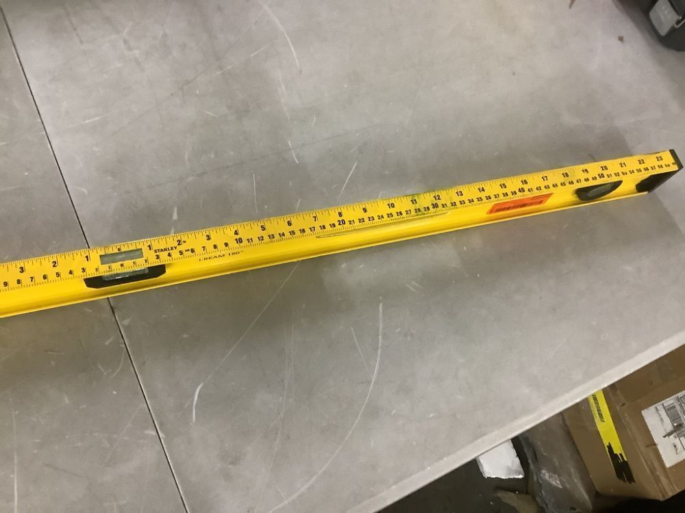 Stanley 48 in. Non-Magnetic 180 Aluminum I-Beam Level - Image 5 - Lot 740JF