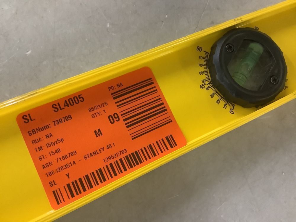 Stanley 48 in. Non-Magnetic 180 Aluminum I-Beam Level - Image 7 - Lot 740JF