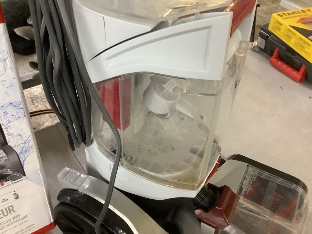 HOOVER Professional Series SmartWash Advanced Automatic Corded Carpet Cleaner Machine, Auto Mix, Auto Dry, Deep Clean Shampooer - Image 5 - Lot 742JF