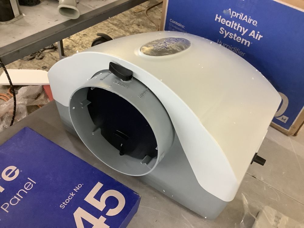 AprilAire Model 400 m Water Saver 17 Gal. for up to 5,000 sq. ft. Whole-House Evaporative Humidifier With Manual Control - Image 3 - Lot 743JF