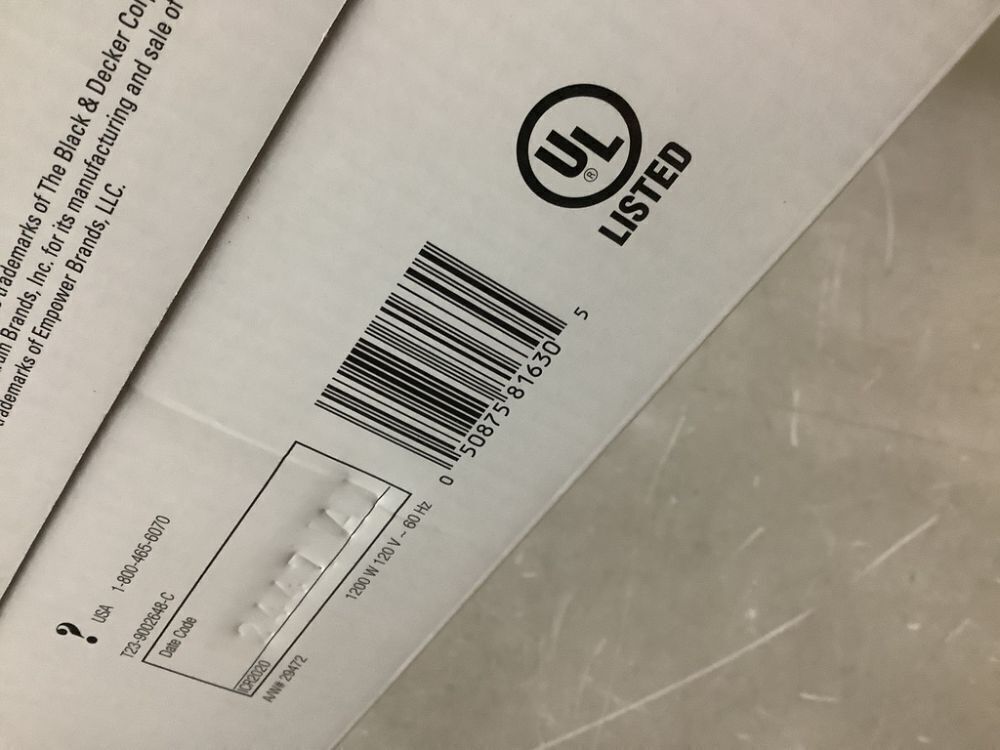 BLACK+DECKER Vitessa Advanced Steam Iron with Retractable Cord - Image 4 - Lot 747JF