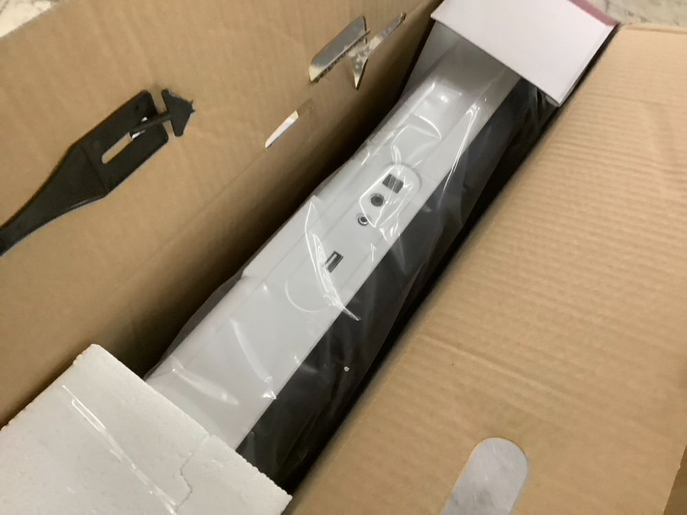 61-Key Beginners Electronic Keyboard Piano Set w/ 3 Modes, Microphone - Image 6 - Lot 769