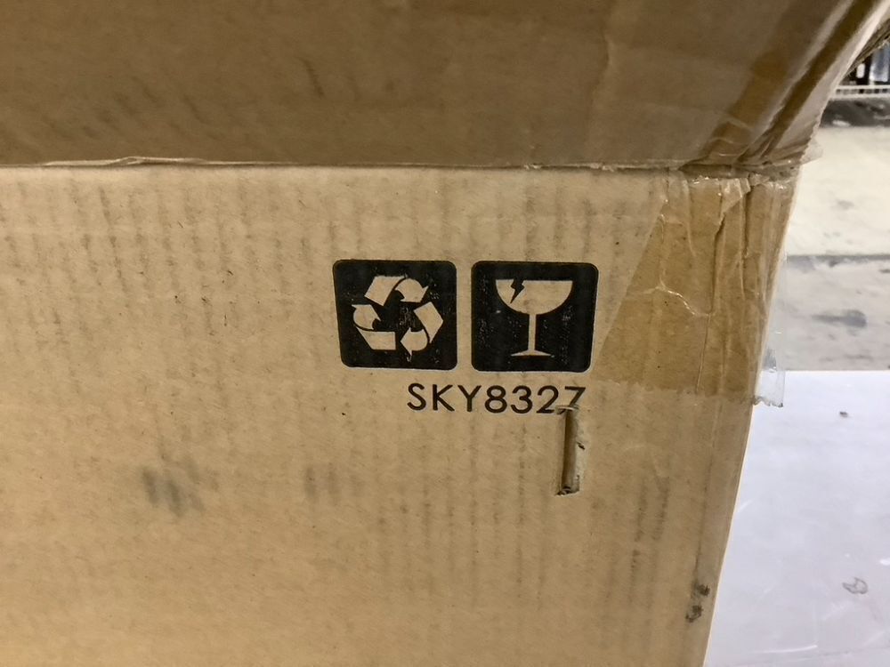 61-Key Beginners Electronic Keyboard Piano Set w/ 3 Modes, Microphone - Image 11 - Lot 769