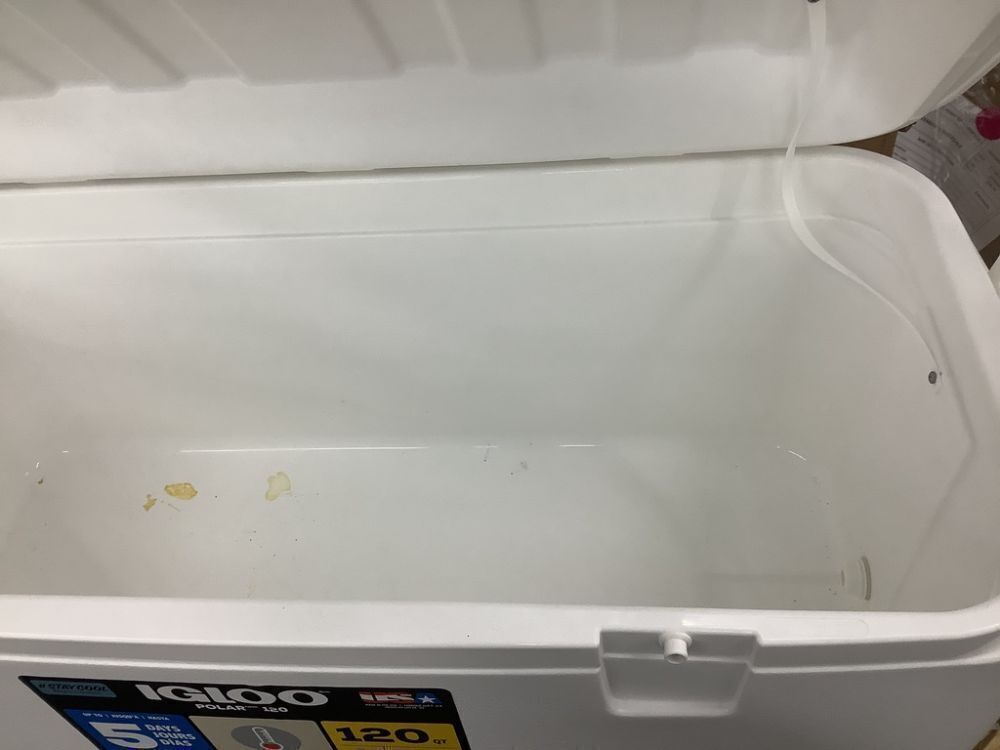 IGLOO Polar 120 Qt. Cooler - Image 3 - Lot 435JF