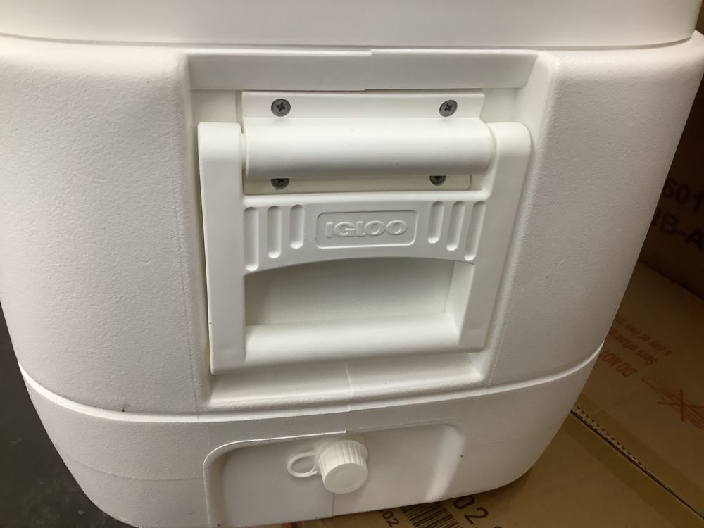 IGLOO Polar 120 Qt. Cooler - Image 4 - Lot 435JF