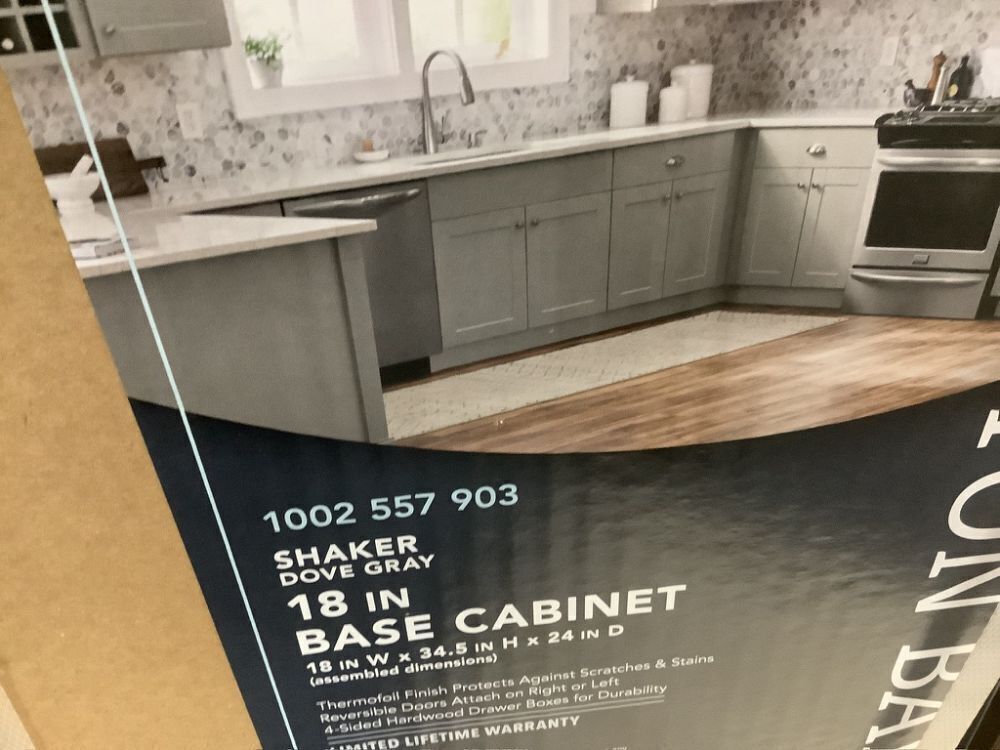 Hampton Bay Shaker 18 in. W x 24 in. D x 34.5 in. H Assembled Base Cabinet in Dove Gray - Image 5 - Lot 437JF