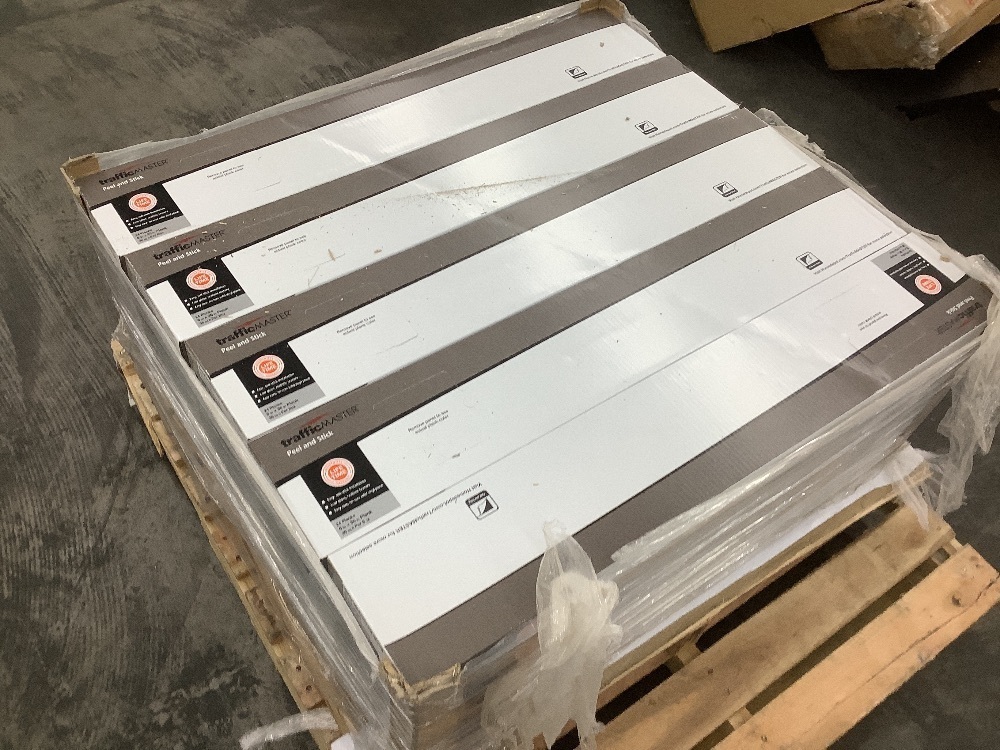 1,080 sq. ft. - (30) Cases of TrafficMaster Grey Distressed Wood 4 MIL x Multi-Width x 36 in. L Peel and Stick Vinyl Plank Flooring (36 sqft/case) - Image 3 - Lot 7JF