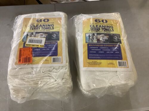 Lot of (2) 14 in. x 17 in. White Terry Towels, 60 pack - Lot 537JF