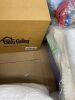 Coffin Box of Pillows, Bedding & Misc Household Linens - Uninspected - Thumbnail 11