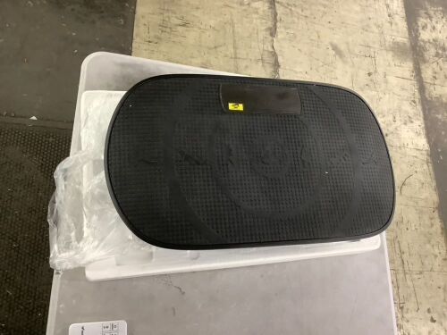 Merach Vibration Plate - Missing Power Cord - Lot 253