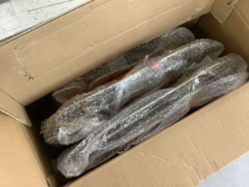 3-Piece Lighted Christmas Deer Set Outdoor Decor with 175 LED Lights - Image 5 - Lot 156