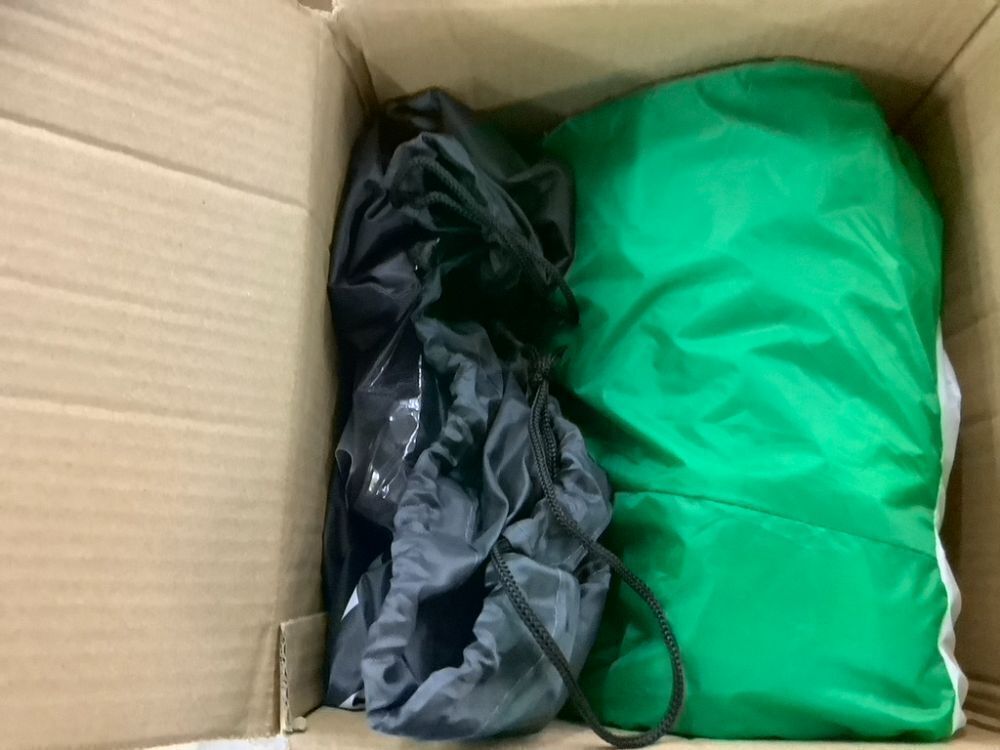 Inflatable Christmas Tree Outdoor Blow Up Decor w/ 10 LED Lights - 10ft - Image 4 - Lot 494