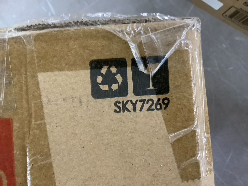 Inflatable Christmas Tree Outdoor Blow Up Decor w/ 10 LED Lights - 10ft - Image 6 - Lot 581