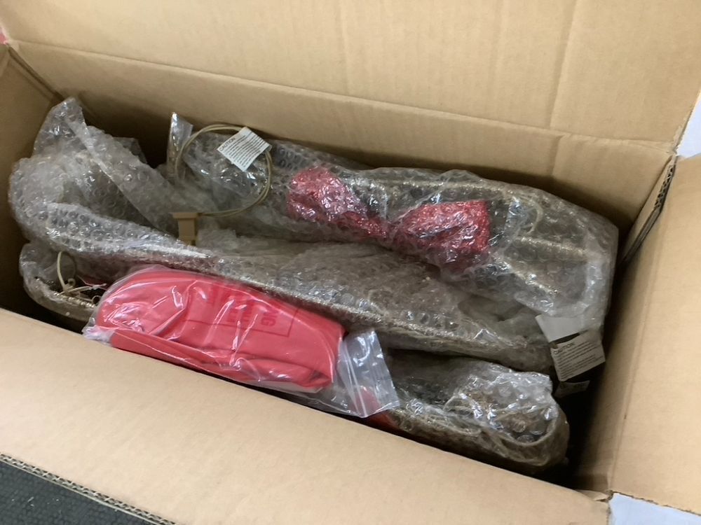 3-Piece Lighted Christmas Deer Set Outdoor Decor with 175 LED Lights - Image 3 - Lot 684