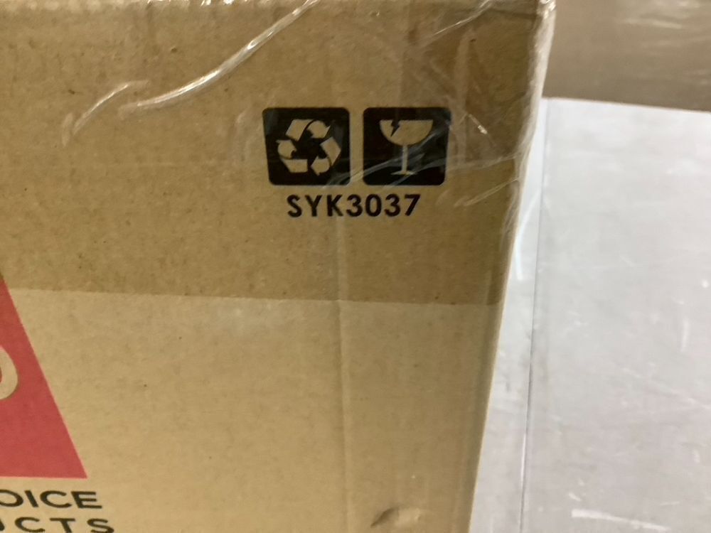 Pre-Lit Ceramic Tabletop Christmas Tree with Lights- 15in - Image 4 - Lot 290