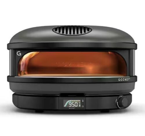 GOZNEY Arc XL Propane Outdoor Pizza Oven in Off-Black - Lot 5JF