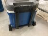 IGLOO Blue/Gray 16 qt Hard Cooler - Thumbnail 5