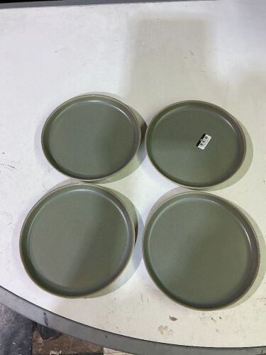 4" Four Pack Saucer Dishes - Lot 51