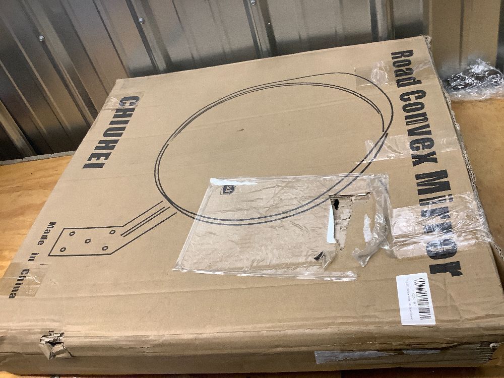 24-Inch Convex Security Corner Mirror - Adjustable Fixing Bracket, Wide Angle, Indoor and Outdoor Use - Ideal for Major Warehouse, Industrial Areas, Large Parking Lots, Alleys and Driveways - Image 3 - Lot 316