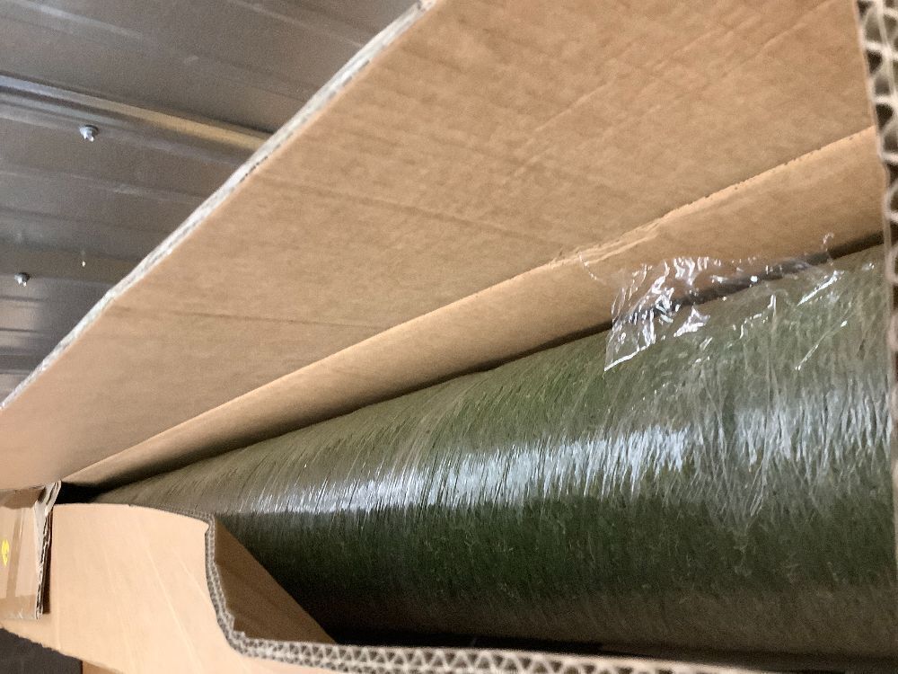 Artificial Grass Outdoor, 5x8 Ft Realistic Artificial Turf Grass Rug, Large Fake Grass for Dogs Indoor Outdoor Garden Lawn Landscape Patios Decoration - Image 2 - Lot 332