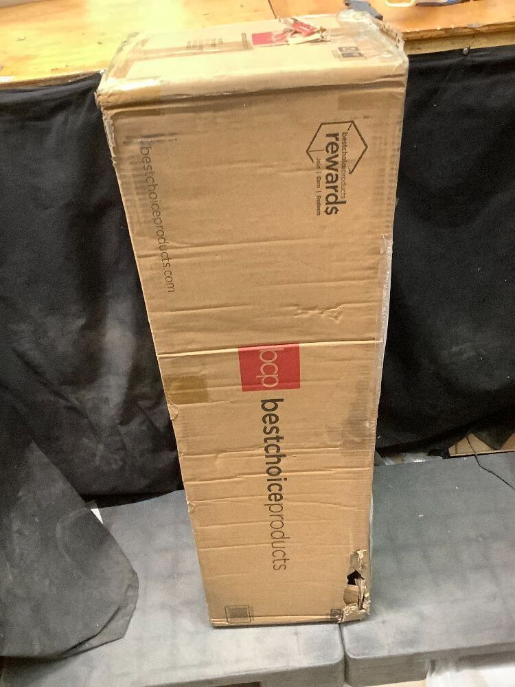 Premium Artificial Pre-Lit Pine Christmas Tree w/ 1,000 Tips, 250 Lights - Image 2 - Lot 335