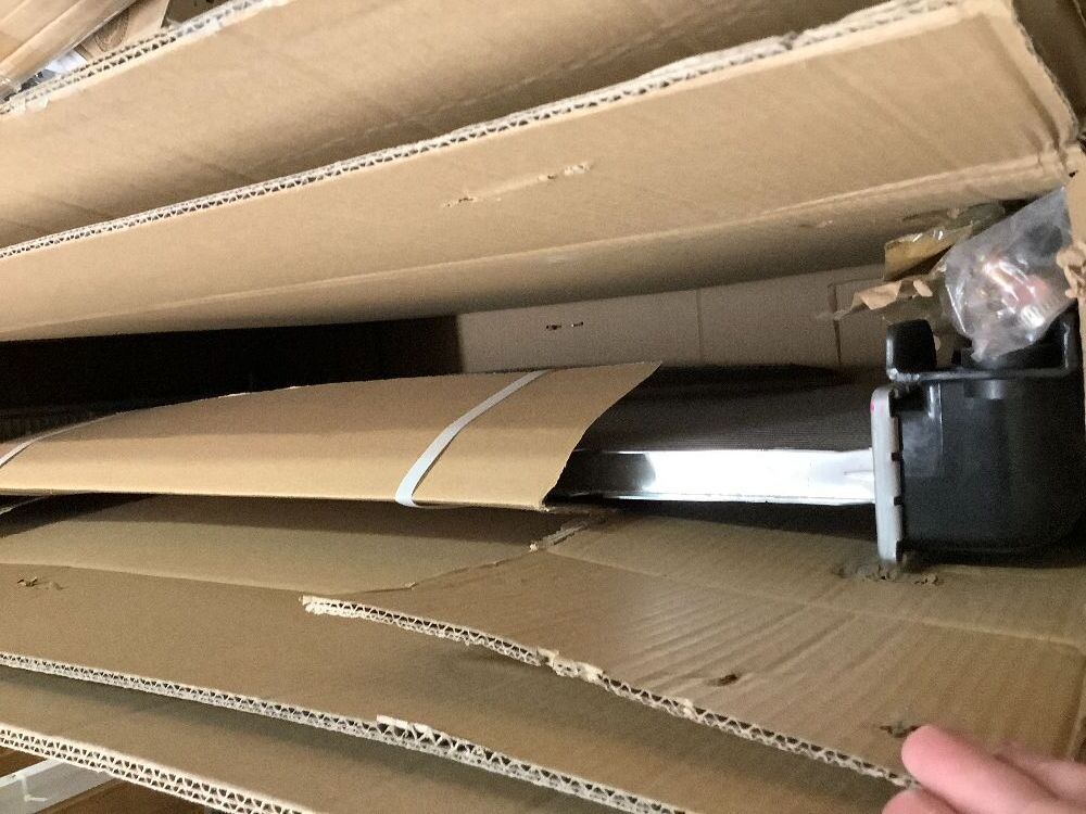 34" Aluminum Radiator - Image 2 - Lot 337