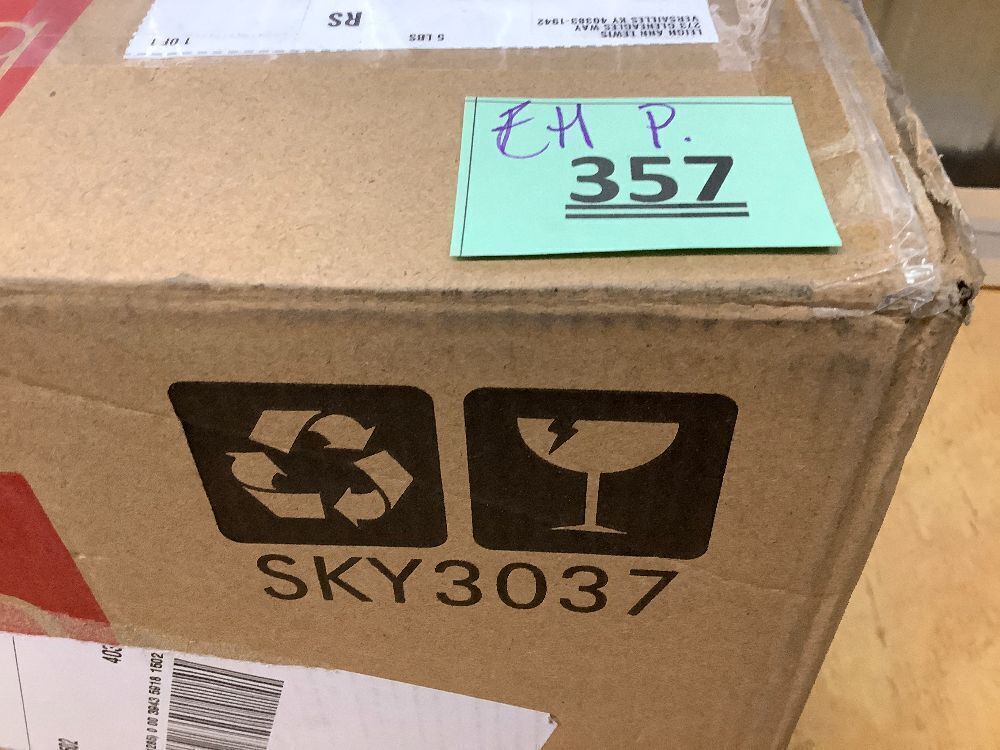 Pre-Lit Ceramic Tabletop Christmas Tree with Lights- 15in - Image 3 - Lot 357